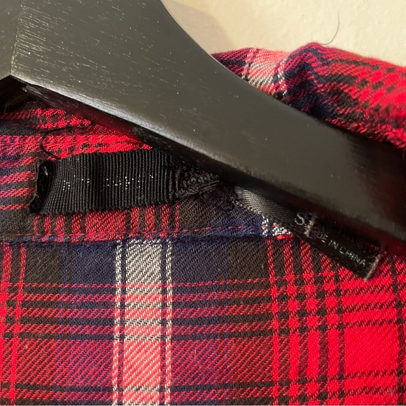 Boutique button down - Picture 4 of 4